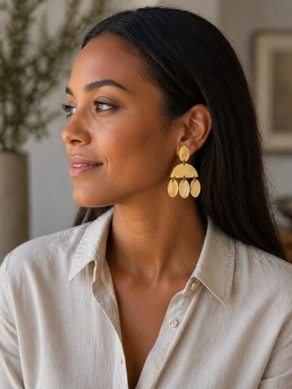 Exotic! Susan Shaw Gold Round & Oval Dangle Earrings